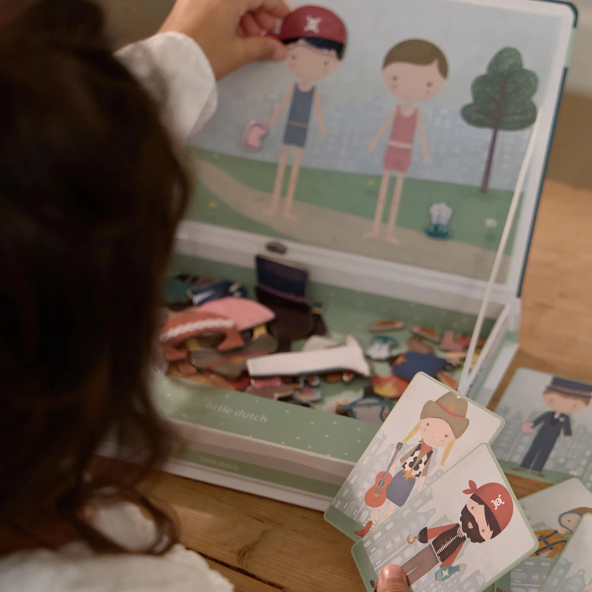 Magnetic Dress Up - Jim & Rosa