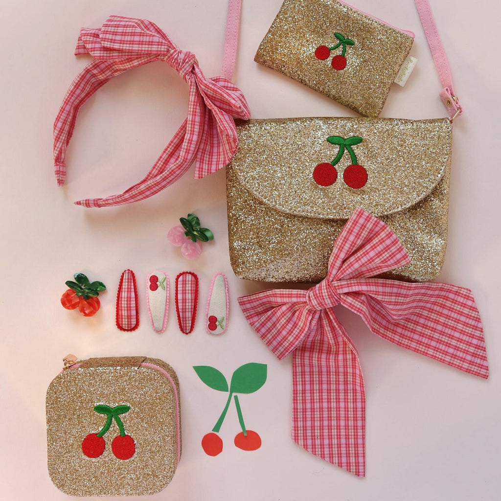 Clips Cherry Dreams Fabric