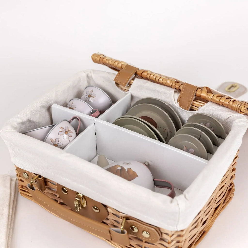 Cesta de Mimbre con Set de Té Bosque