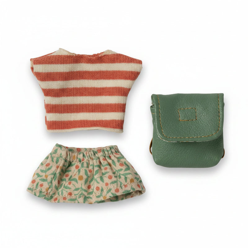 Ropa y bolso, Hermana ratona mayor - Verde