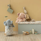 Elefante de peluche grande - empolvado
