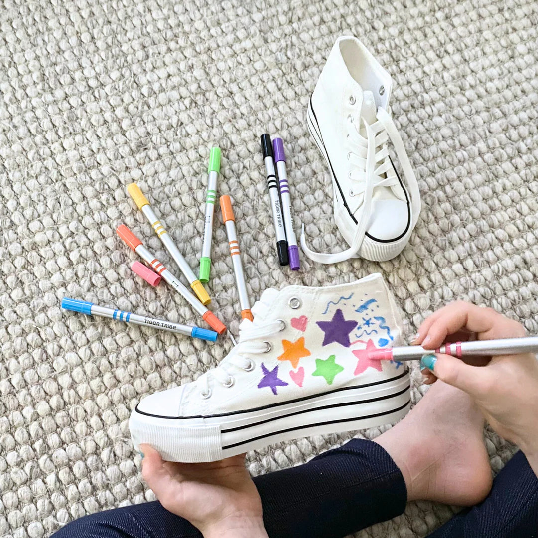 Dual Tip Paint Pens
