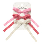 Clips Scalloped Bow Tie