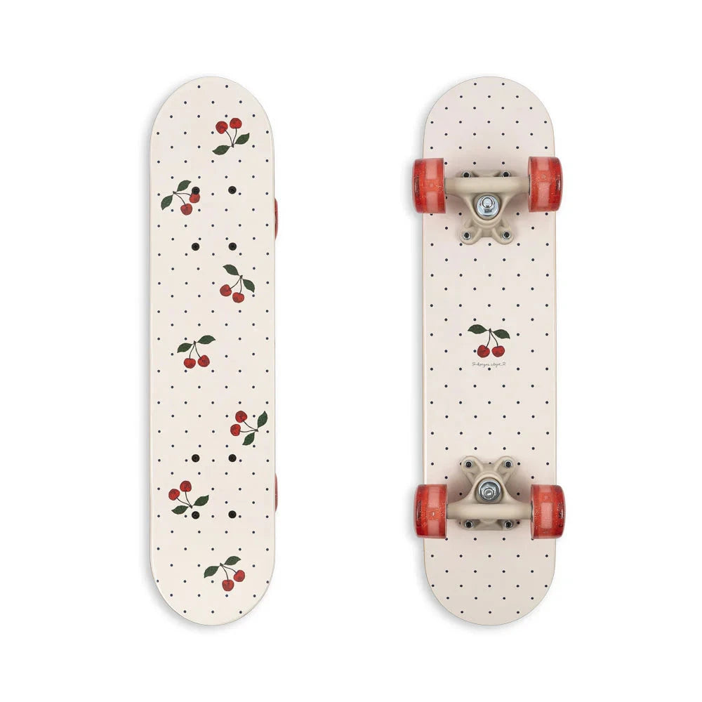Skateboard - Navy dot