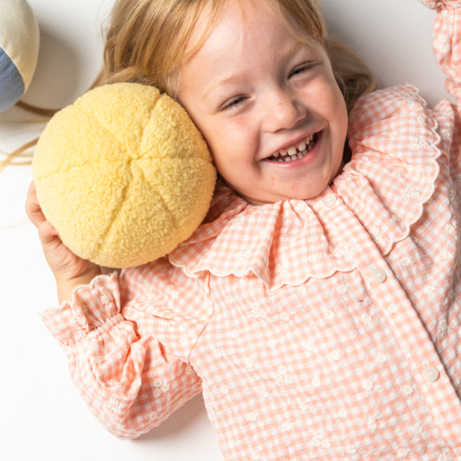 Pelota peluche sonajero