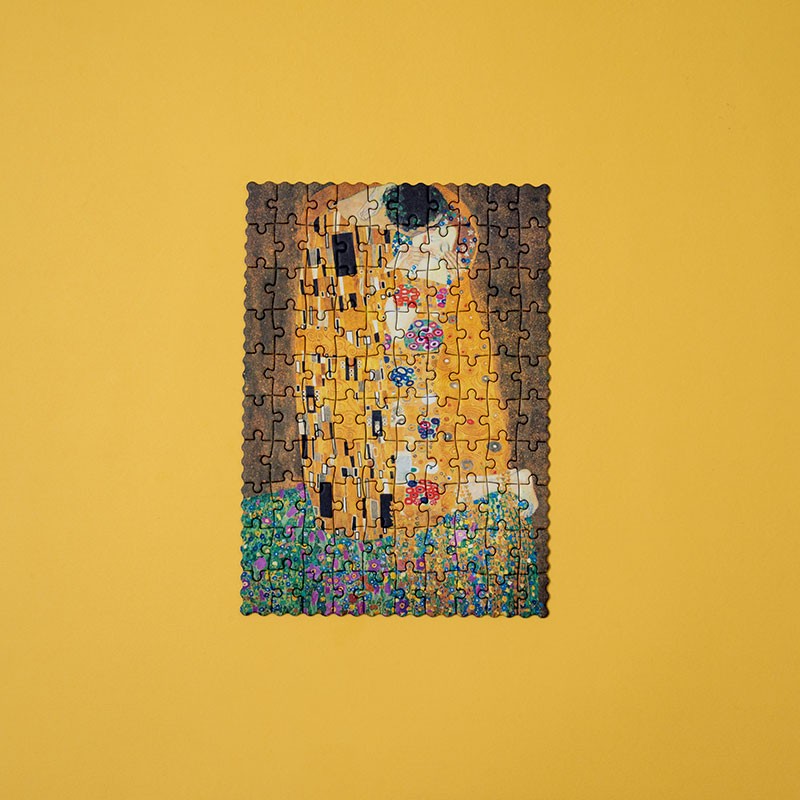 The kiss - Tiny Puzzle