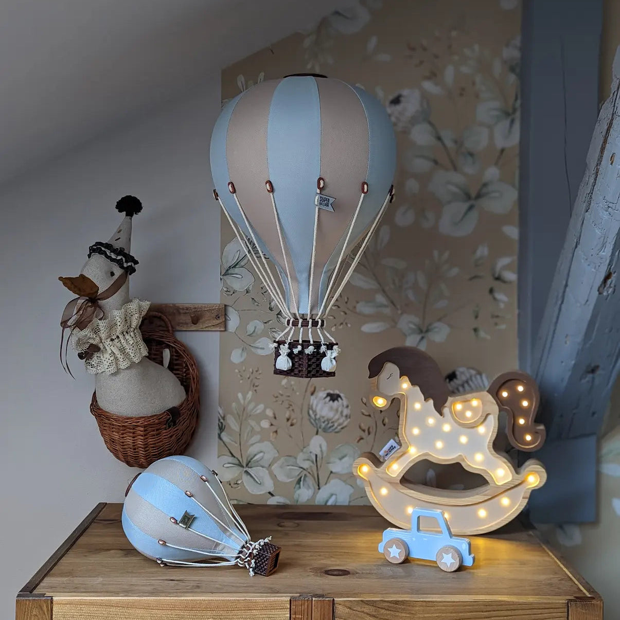 Globo aerostático - Crema y azul claro