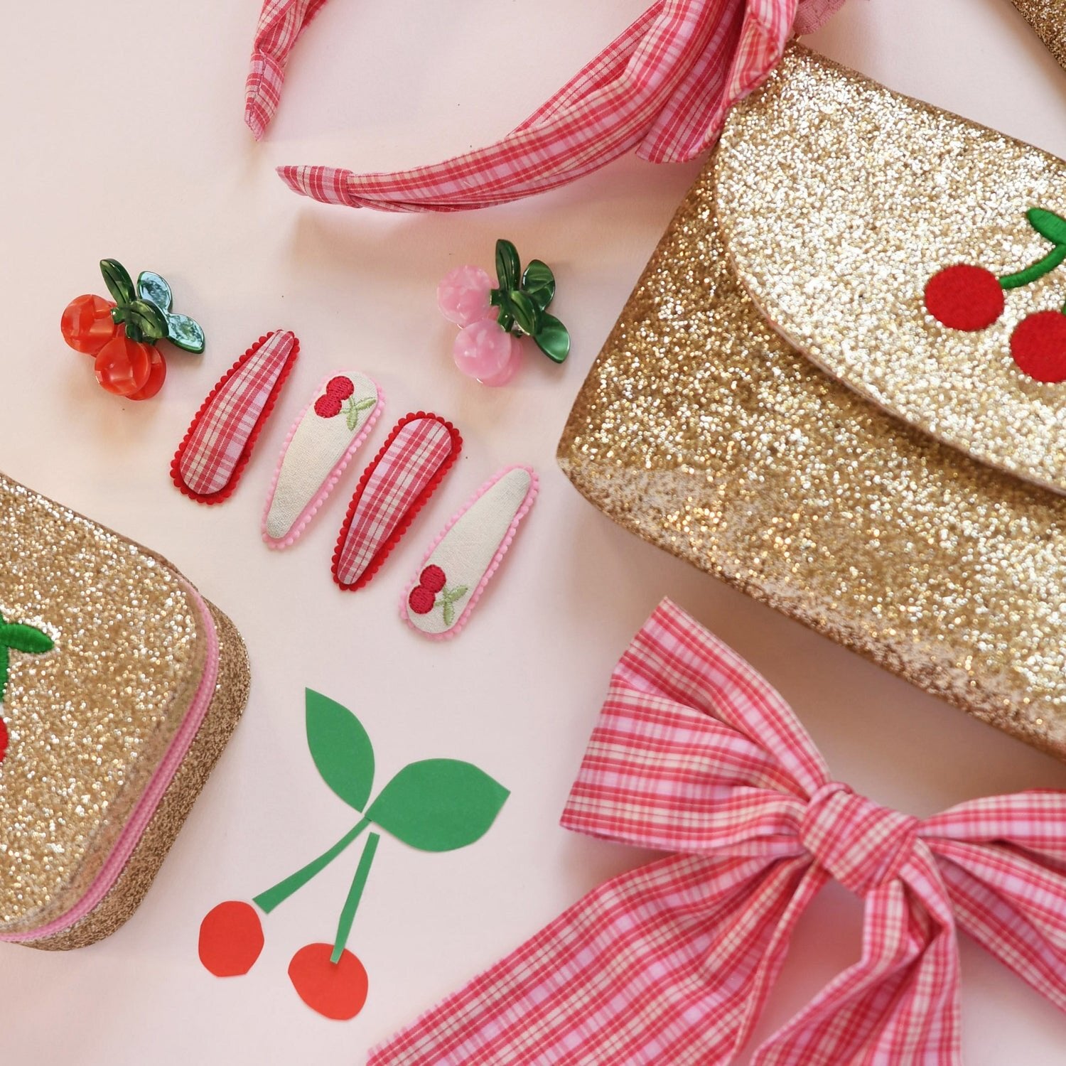 Clips Cherry Dreams Fabric
