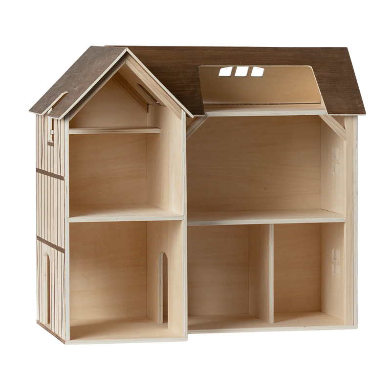 Mouse hole Farmhouse