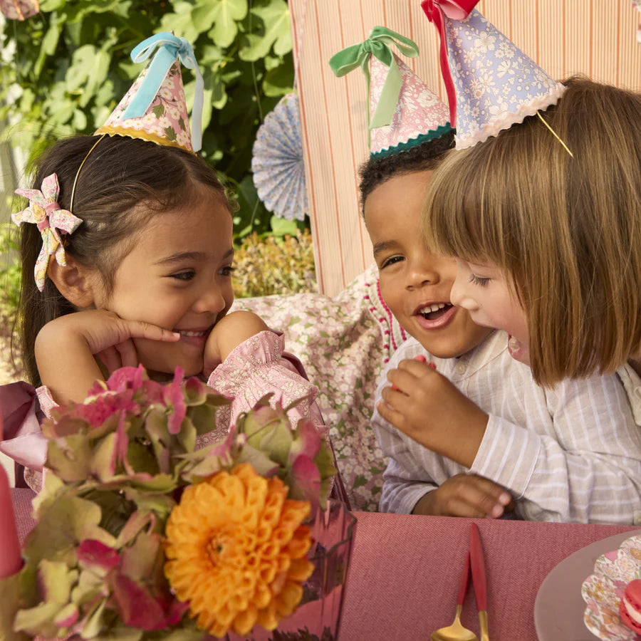 8 Gorros de fiesta