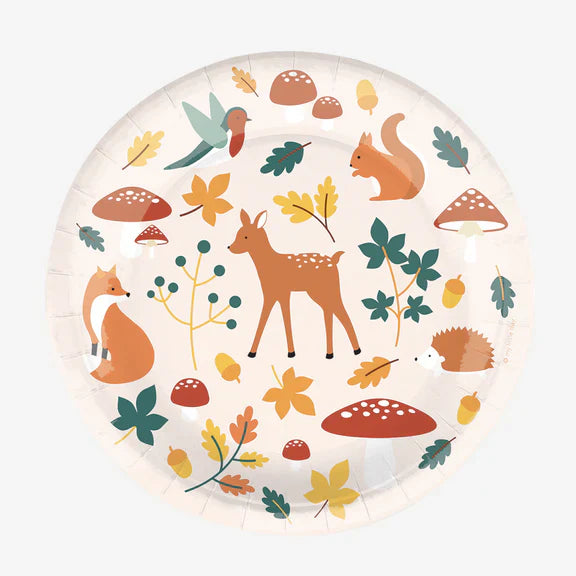 8 Platos Woodland